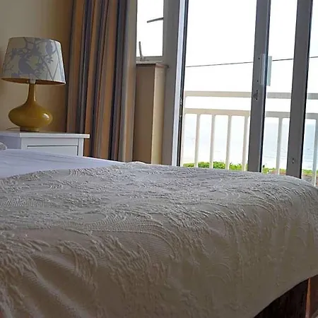 The Cliff House 3*