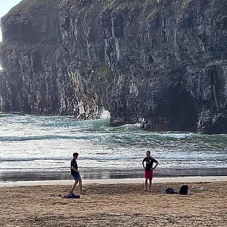 The Cliff House 3*
